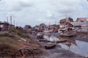 Il porto fluviale della Cayenna